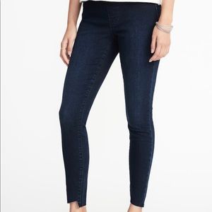 Old Navy super skinny Rockstar Step hem jeans